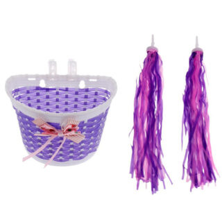 panier violet pour vélo enfant avec un nœud sur le devant et des banderoles décoratives violettes montrées séparément à côté, sur fond blanc